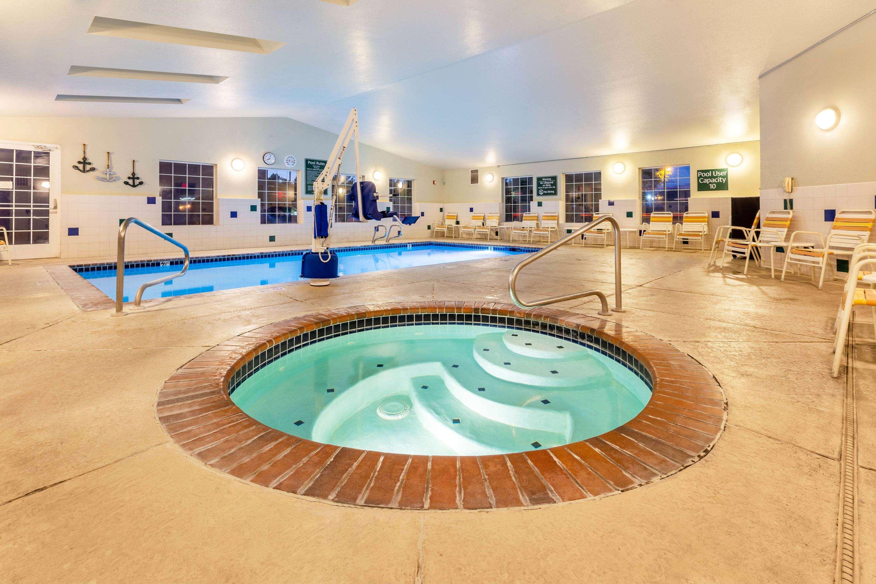 La Quinta By Wyndham Spokane Valley Exterior photo