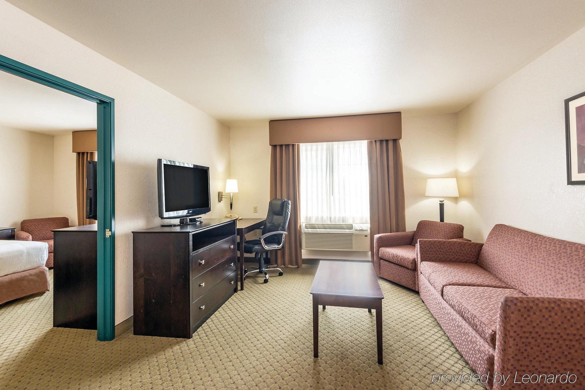 La Quinta By Wyndham Spokane Valley Exterior photo