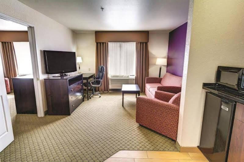 La Quinta By Wyndham Spokane Valley Exterior photo